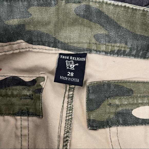 TRUE RELIGION Men’s Cargo Shorts Camouflage NWT - Picture 13 of 16